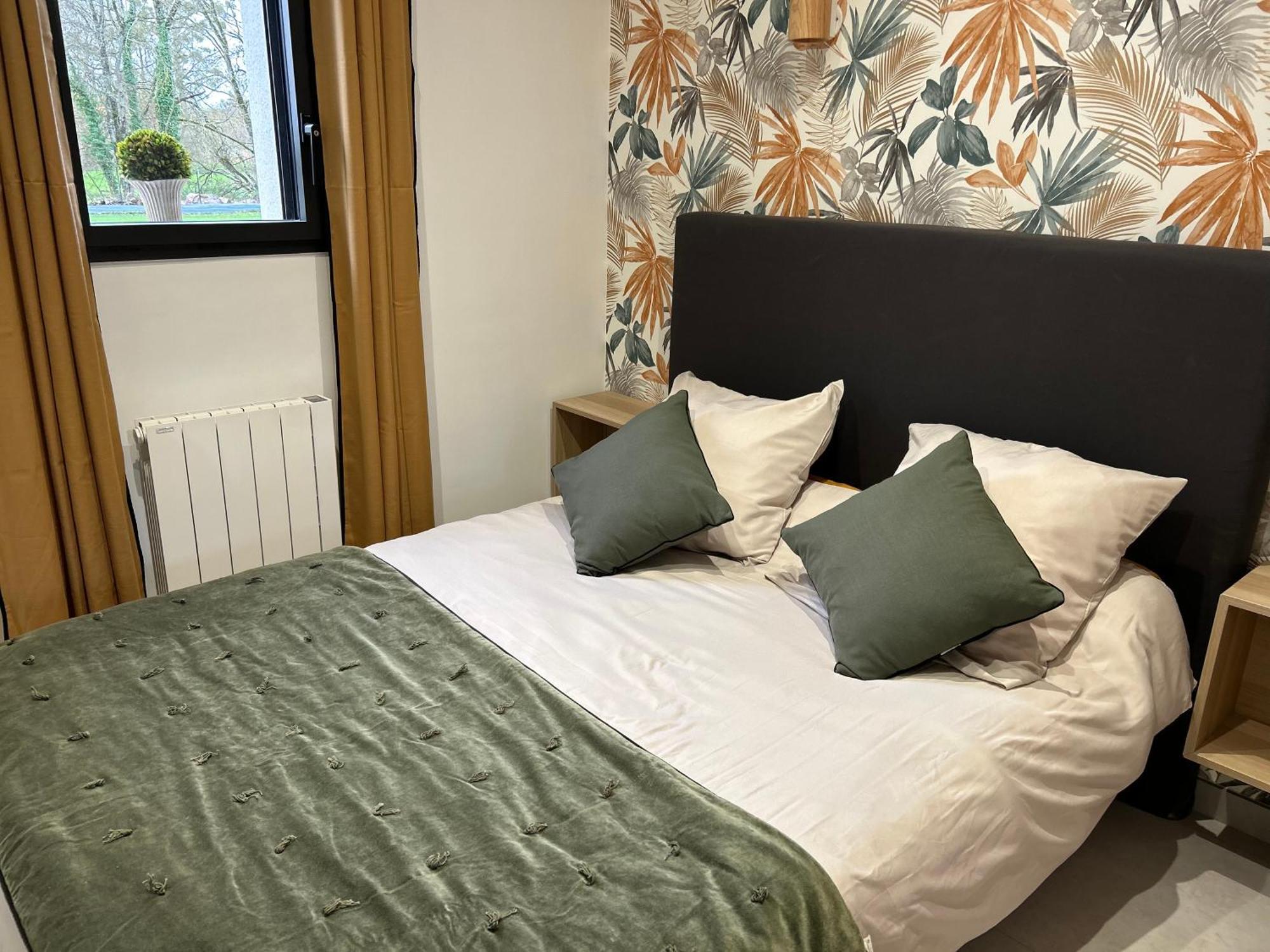 Home Vert La Suite Forges de Lanouee Экстерьер фото